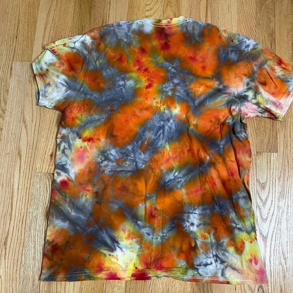 handmade tie dye unisex tshirt XL vneck silver orange galaxy - Picture 8 of 8